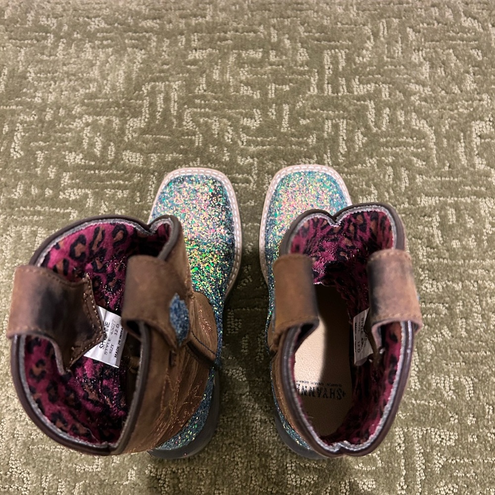 Girls Cowboy Boots - Picture 6 of 6